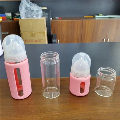 Babyflasche aus Glas